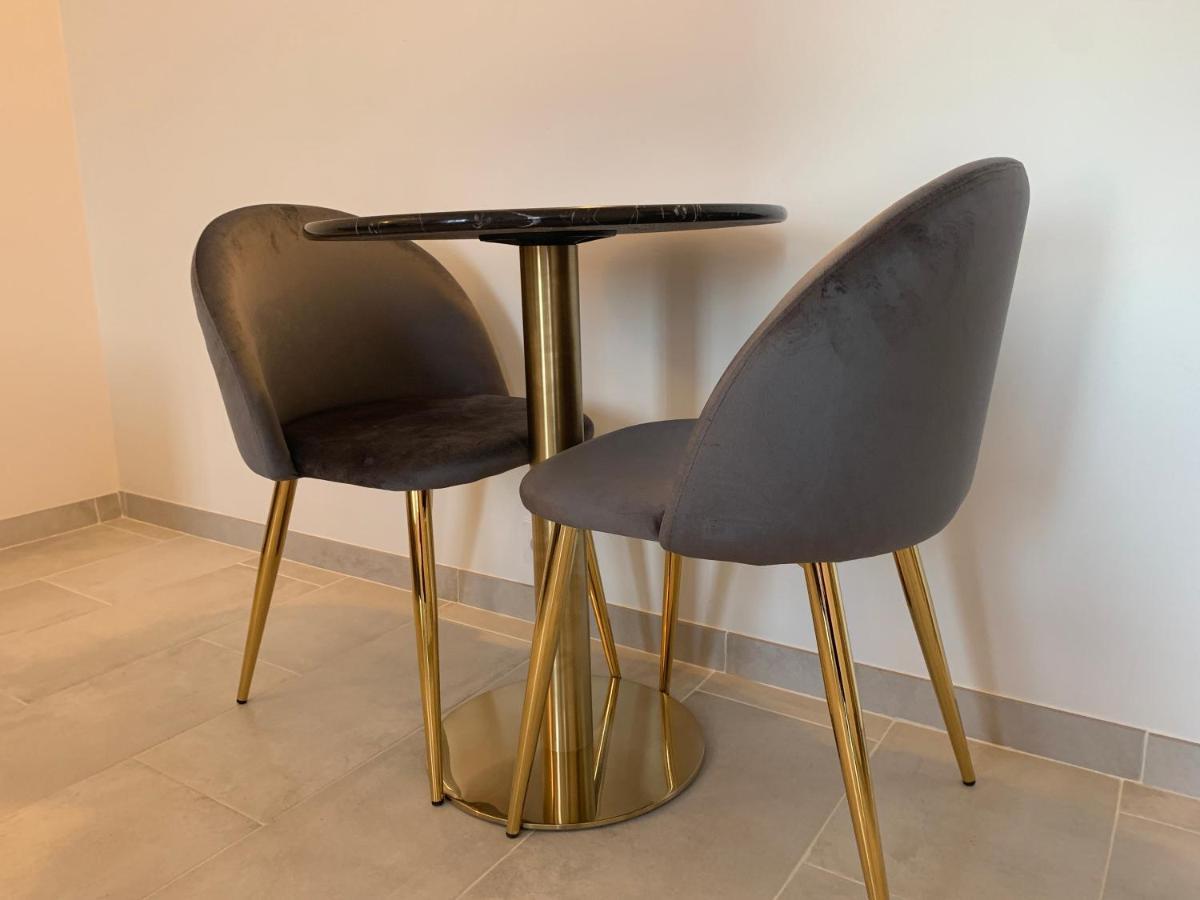 דירות Lovely Studio Saint Jean Cachan, 20 Minutes From Luxembourg Gardens On Rer B And 350 M From Bagneux Rer B מראה חיצוני תמונה